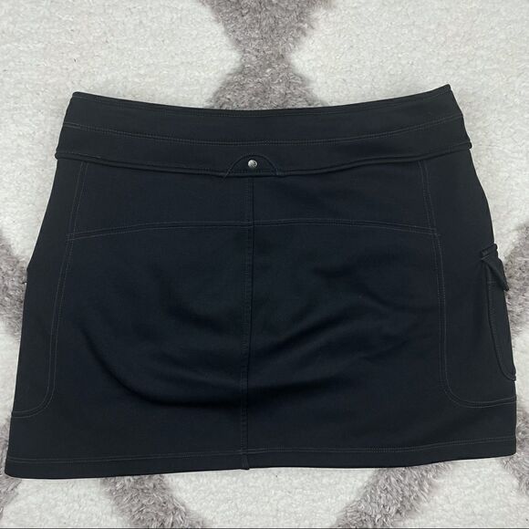 Women’s Warm Athleta Skirt  - Picture 2 of 3